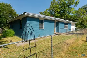 502 S 5th St, Gatesville, TX 76528 - Photo 2