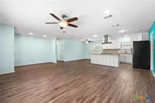 502 S 5th St, Gatesville, TX 76528 - Photo 6