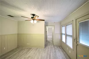 365 E Faust, New Braunfels, TX 78130 - Photo 10