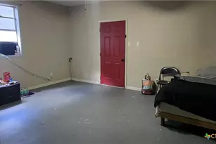 206 Cheeves Ave, Port Lavaca, TX 77979 - Photo 10