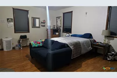206 Cheeves Avenue, Port Lavaca, TX 77979 - Photo 16