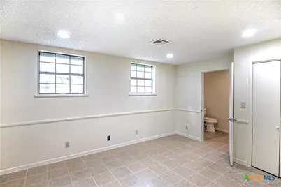 305 Tanglewood Road, Temple, TX 76502 - Photo 34