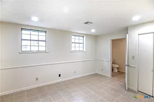 305 Tanglewood Rd, Temple, TX 76502 - Photo 34