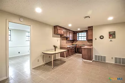305 Tanglewood Road, Temple, TX 76502 - Photo 32