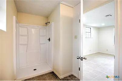 305 Tanglewood Road, Temple, TX 76502 - Photo 42