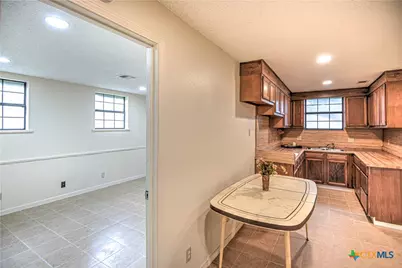 305 Tanglewood Road, Temple, TX 76502 - Photo 36