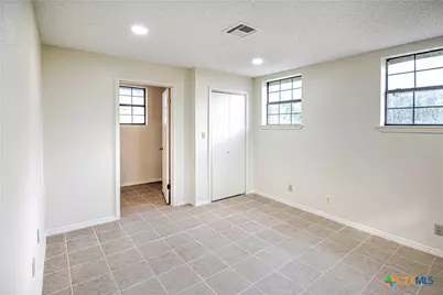 305 Tanglewood Road, Temple, TX 76502 - Photo 42