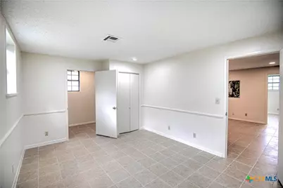 305 Tanglewood Road, Temple, TX 76502 - Photo 38