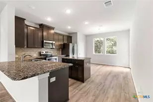 446 Post Oak St, Gonzales, TX 78629 - Photo 12