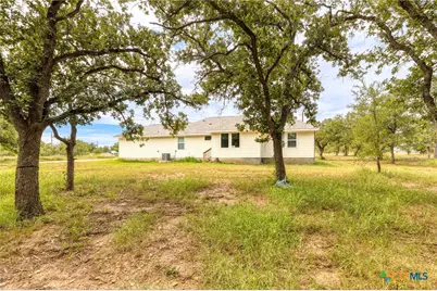 446 Post Oak Street, Gonzales, TX 78629 - Photo 28