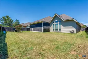 2916 Glen Vw, Seguin, TX 78155 - Photo 24