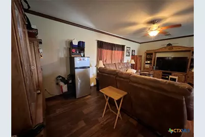 847 Hefner Lane, Cuero, TX 77954 - Photo 40