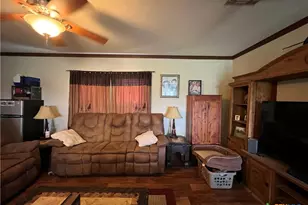 847 Hefner Ln, Cuero, TX 77954 - Photo 32