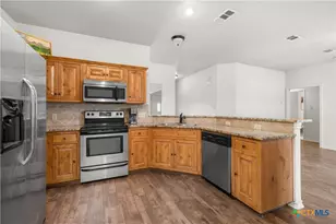 242 Cr 3150, Kempner, TX 76539 - Photo 4