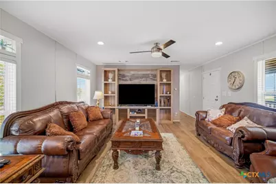112 E Toledo Street, Seadrift, TX 77983 - Photo 8