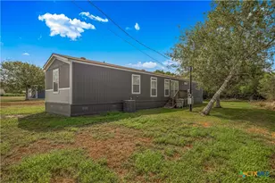 112 E Toledo St, Seadrift, TX 77983 - Photo 26