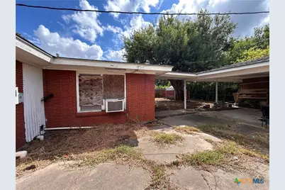 2012 Leon Drive, Port Lavaca, TX 77979 - Photo 4