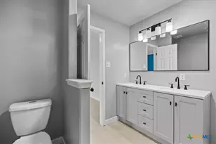 506 Roadrunner Ave, New Braunfels, TX 78130 - Photo 18