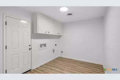 104 Warwick Glen Street, Victoria, TX 77904 - Photo 18