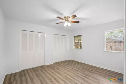 104 Warwick Glen Street, Victoria, TX 77904 - Photo 22