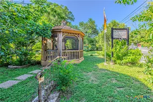 702 N Penelope St, Belton, TX 76513 - Photo 28