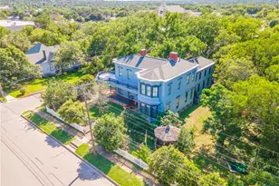 702 N Penelope St, Belton, TX 76513 - Photo 30