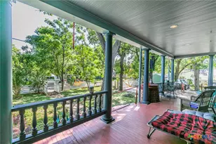 702 N Penelope St, Belton, TX 76513 - Photo 24