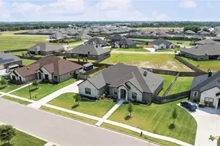 407 Oak Dr, Troy, TX 76579 - Photo 40
