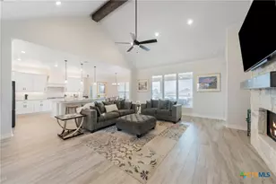 407 Oak Dr, Troy, TX 76579 - Photo 8