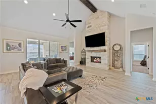 407 Oak Dr, Troy, TX 76579 - Photo 10