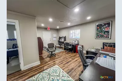 105 Lake Road, Belton, TX 76513 - Photo 8