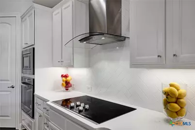 621 Oldenburg, New Braunfels, TX 78132 - Photo 8