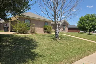 3901 Mustang Dr, Killeen, TX 76549 - Photo 1