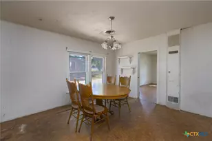 908 Campbell St, Lampasas, TX 76550 - Photo 4