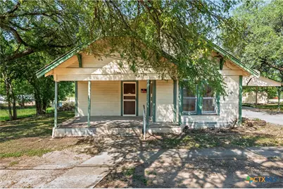 908 Campbell Street, Lampasas, TX 76550 - Photo 1