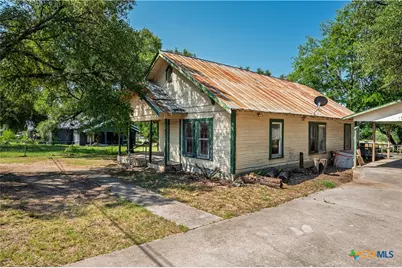 908 Campbell Street, Lampasas, TX 76550 - Photo 16