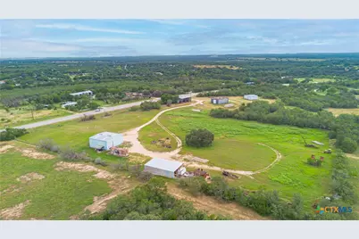 4425 US Hwy 90, Seguin, TX 78155 - Photo 14