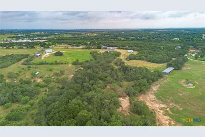 4425 US Hwy 90, Seguin, TX 78155 - Photo 16