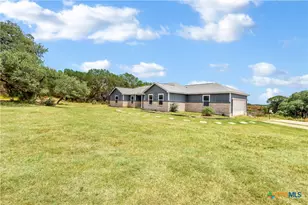 711 Forest Trail, New Braunfels, TX 78132 - Photo 34