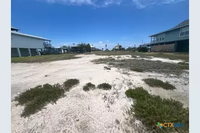 114 Channelview Road, Rockport, TX 78382 - Photo 8