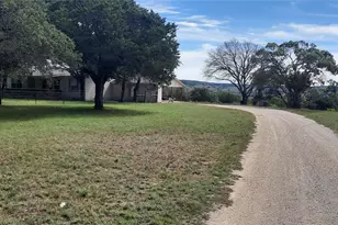 1646 Co Rd 335, Burnet, TX 78611 - Photo 2