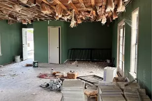 350 Grand, Placedo, TX 77977 - Photo 2