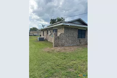 350 Grand, Placedo, TX 77977 - Photo 2