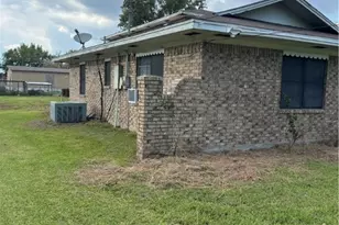 350 Grand, Placedo, TX 77977 - Photo 2