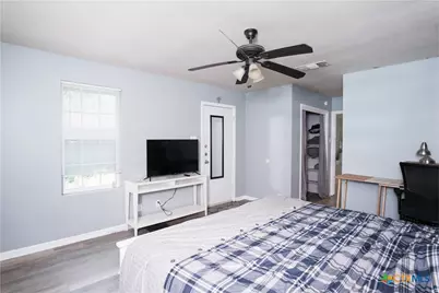 921 S 11th Street, Temple, TX 76504 - Photo 22