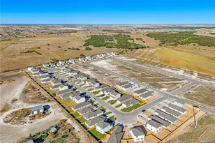 217 Firefox Wy, Jarrell, TX 76537 - Photo 2