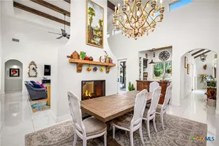 1607 Bordeaux Blanc, New Braunfels, TX 78132 - Photo 24