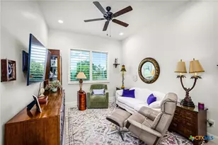 1607 Bordeaux Blanc, New Braunfels, TX 78132 - Photo 36