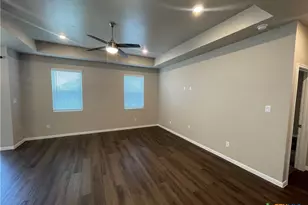 3512 Donald Dr, Seguin, TX 78155 - Photo 10