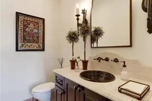 208 Creekridge Dr, Victoria, TX 77904 - Photo 16